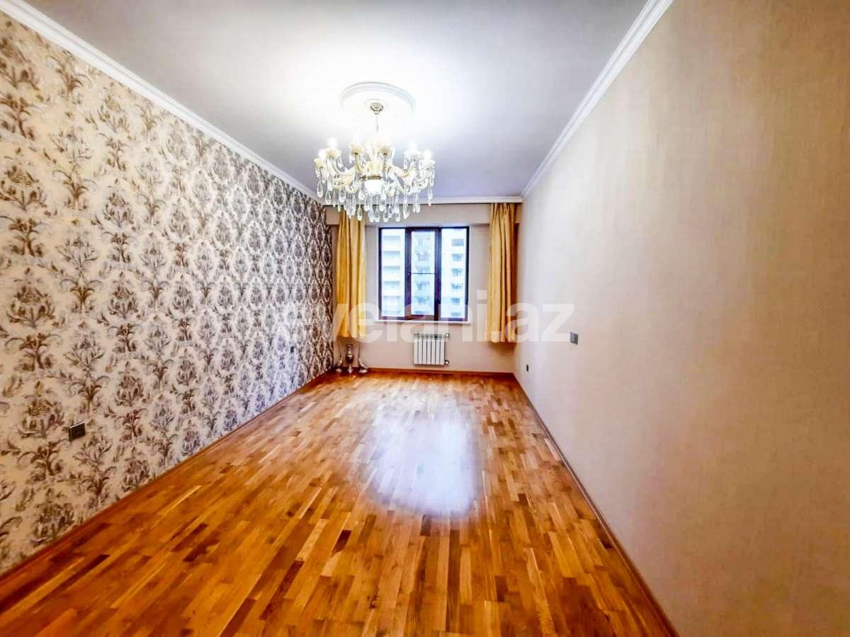 Satılır, yeni tikili, 3 otaqlı, 110 m², Bakı, Nizami r, Qara Qarayev m.