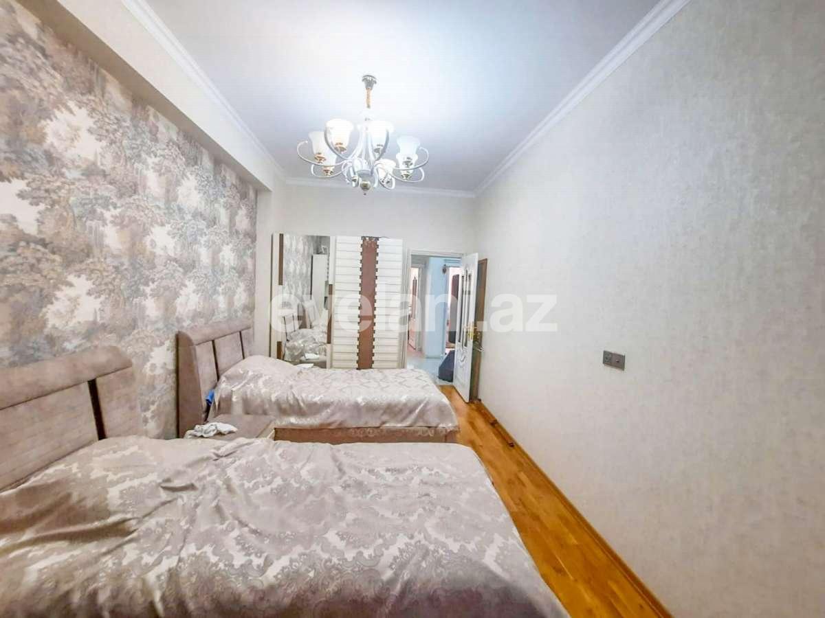 Satılır, yeni tikili, 3 otaqlı, 110 m², Bakı, Nizami r, Qara Qarayev m.