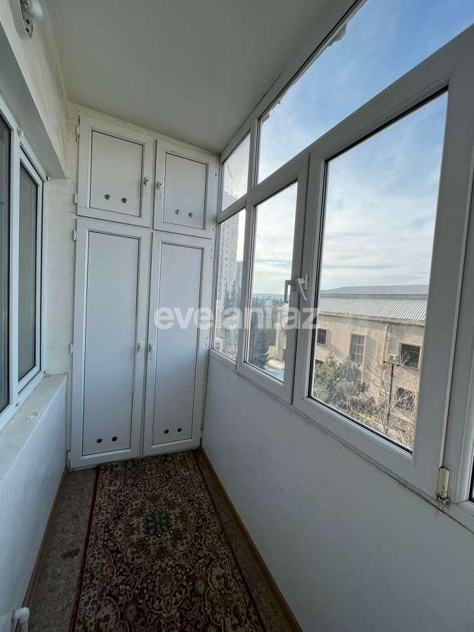 Sale, old building, 3 room, 90 m², Baku, Binagadi r, 9-th microdistrict d.