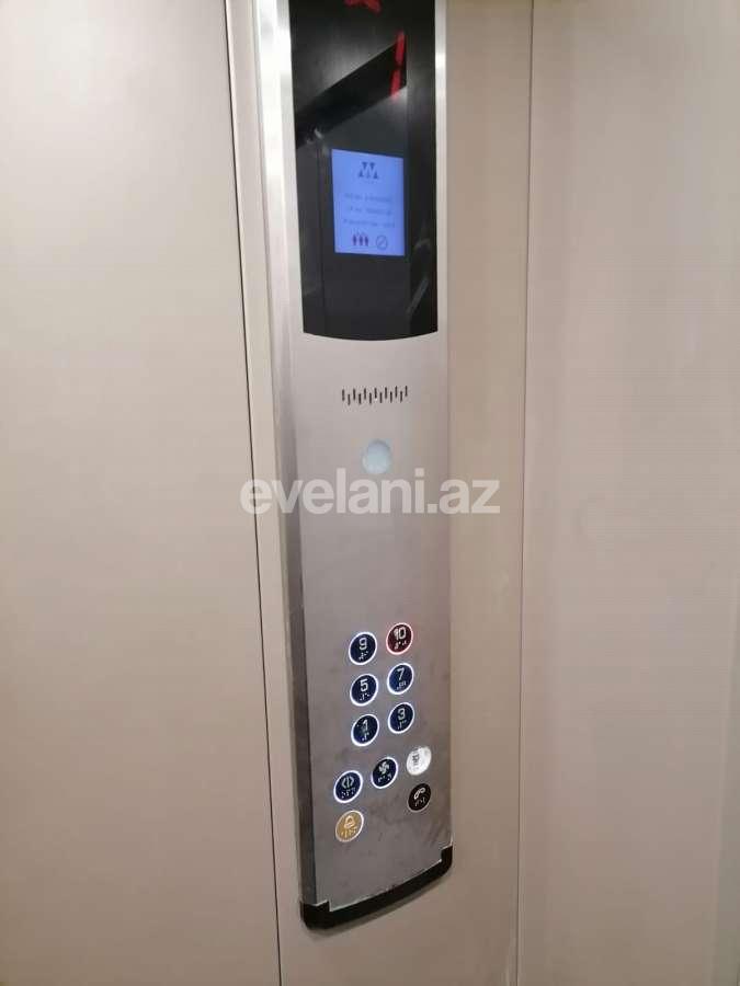 Satılır, köhnə tikili, 3 otaqlı, 90 m², Bakı, Nərimanov r, Azadlıq prospekti m.