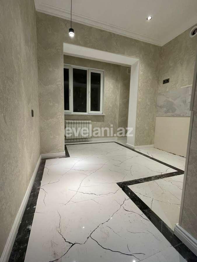 Satılır, köhnə tikili, 3 otaqlı, 90 m², Bakı, Nərimanov r, Azadlıq prospekti m.