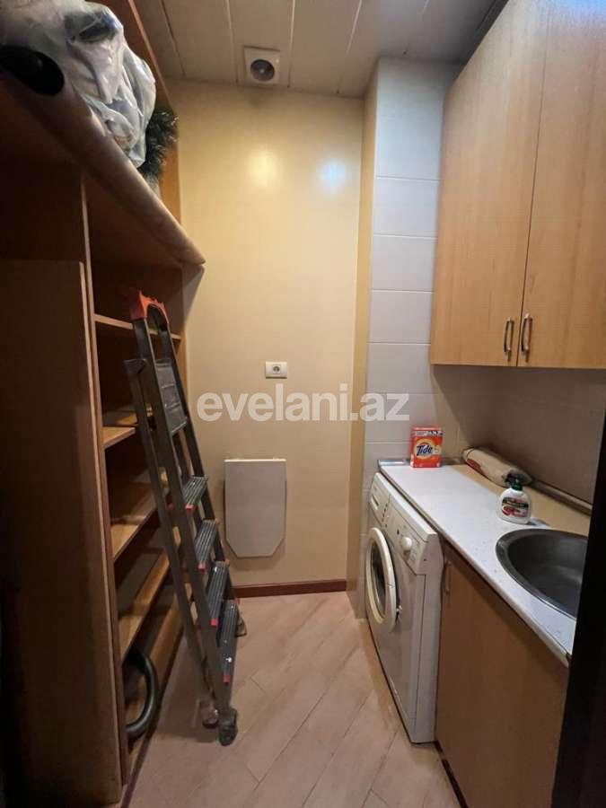 Satılır, yeni tikili, 3 otaqlı, 152 m², Bakı, Yasamal r, Elmlər Akademiyası m.