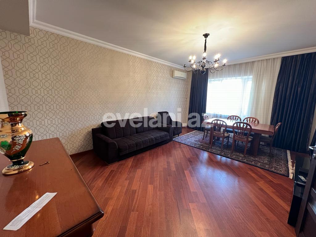 Satılır, yeni tikili, 3 otaqlı, 152 m², Bakı, Yasamal r, Elmlər Akademiyası m.