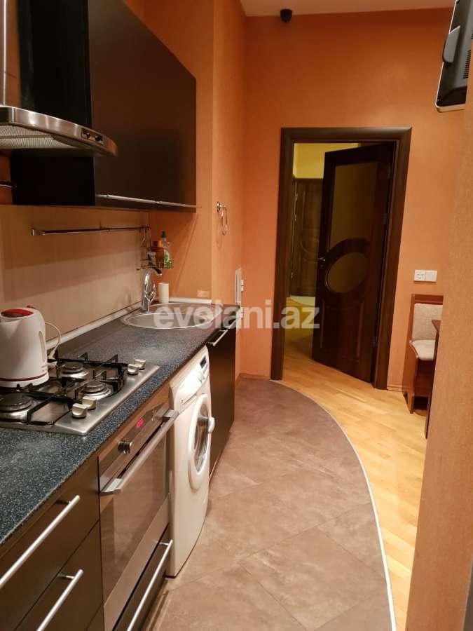 Satılır, yeni tikili, 3 otaqlı, 119.99 m², Bakı, Yasamal r, Elmlər Akademiyası m.