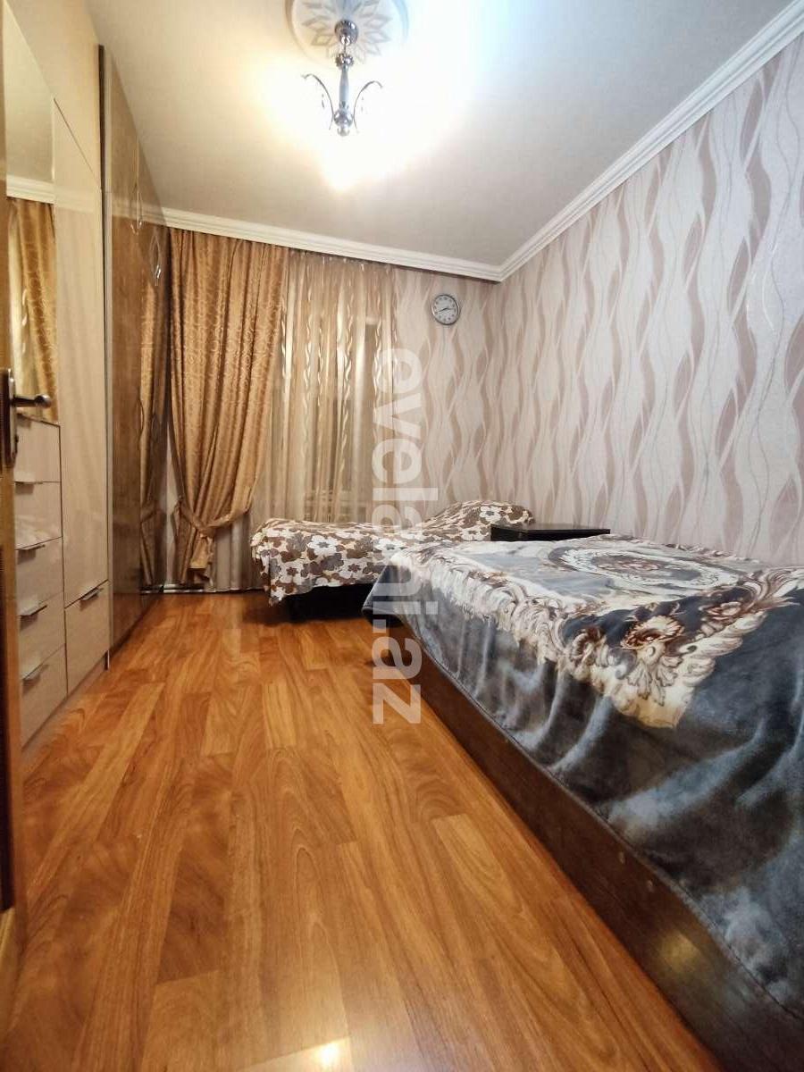 Satılır, köhnə tikili, 5 otaqlı, 116 m², Bakı, Səbail r, Badamdar q.