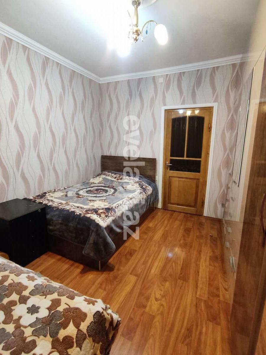 Satılır, köhnə tikili, 5 otaqlı, 116 m², Bakı, Səbail r, Badamdar q.