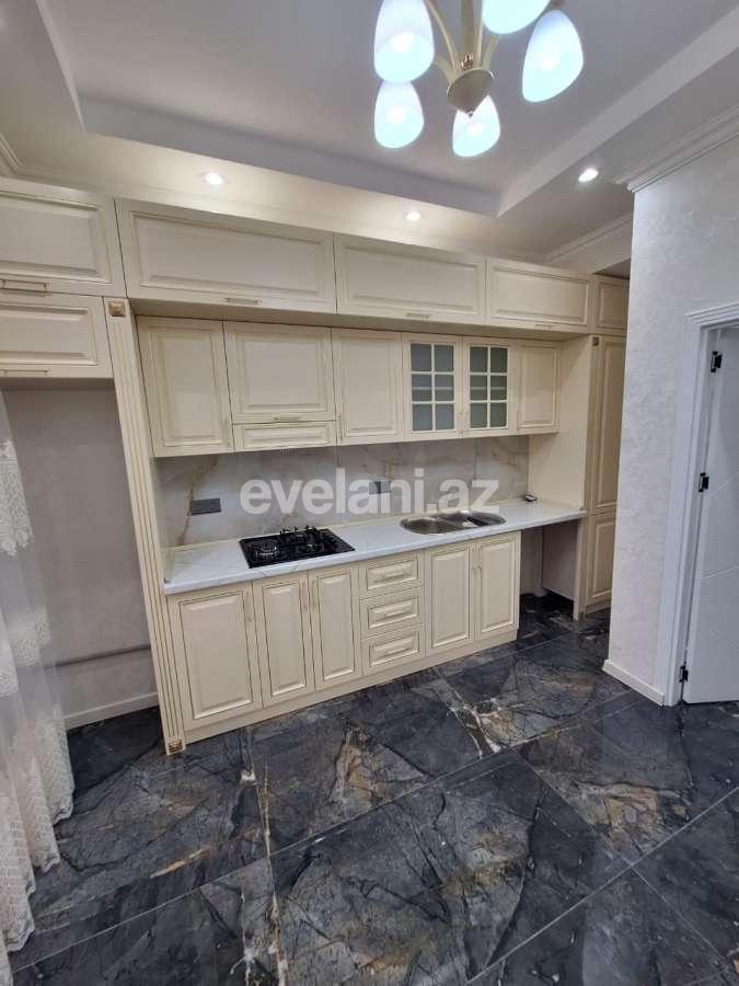 Satılır, yeni tikili, 2 otaqlı, 70 m², Binəqədi r, 8-ci mikrorayon q, Azadlıq prospekti m.