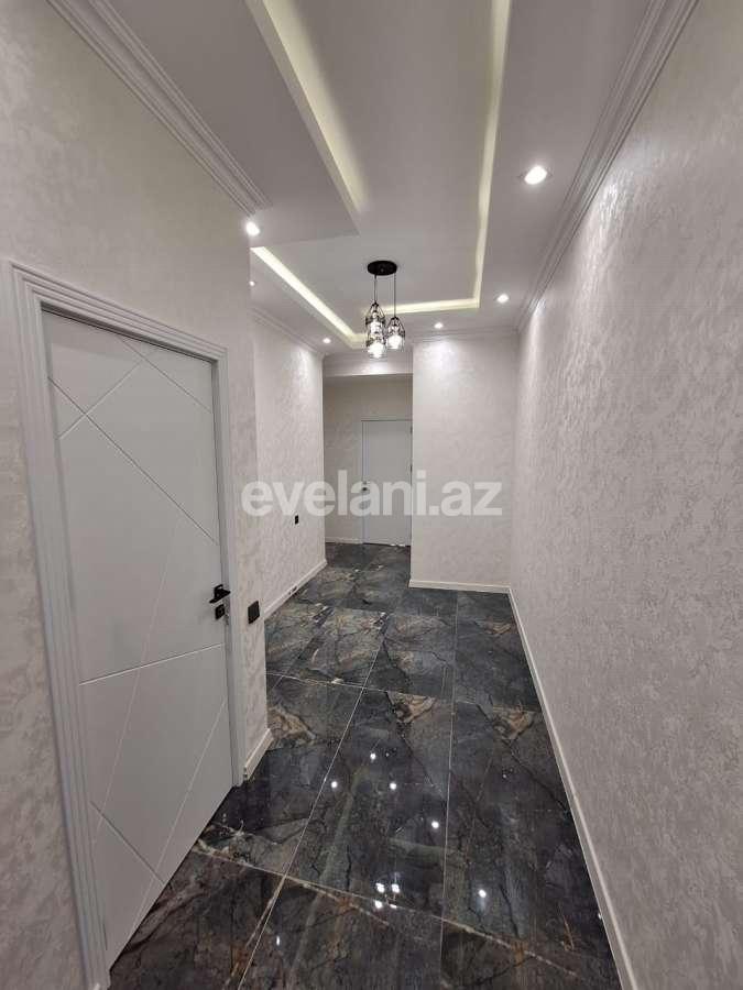 Satılır, yeni tikili, 2 otaqlı, 70 m², Binəqədi r, 8-ci mikrorayon q, Azadlıq prospekti m.