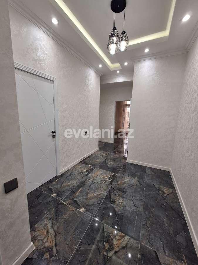 Satılır, yeni tikili, 2 otaqlı, 70 m², Binəqədi r, 8-ci mikrorayon q, Azadlıq prospekti m.