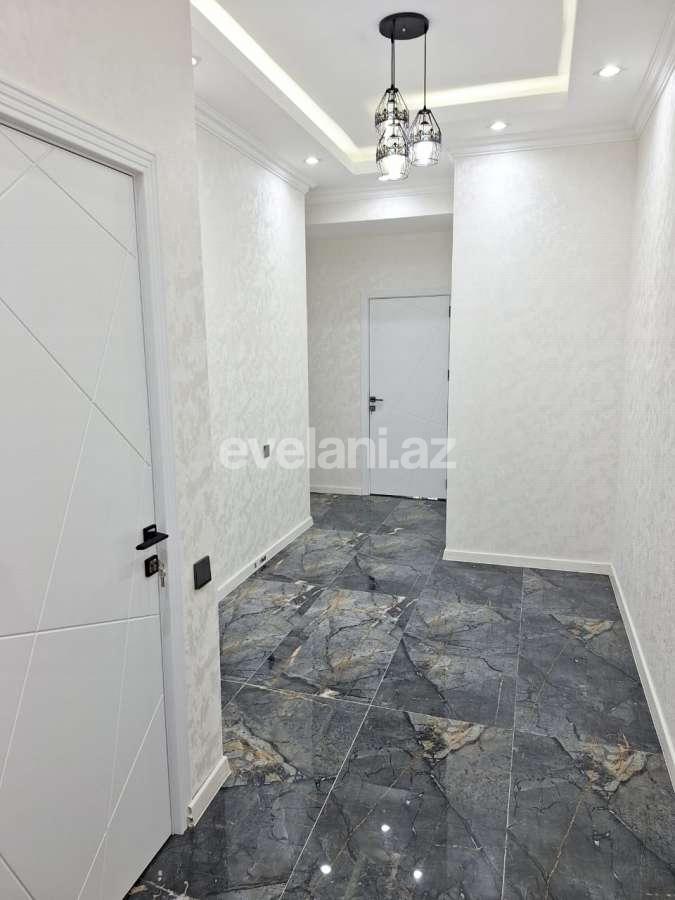 Satılır, yeni tikili, 2 otaqlı, 70 m², Binəqədi r, 8-ci mikrorayon q, Azadlıq prospekti m.