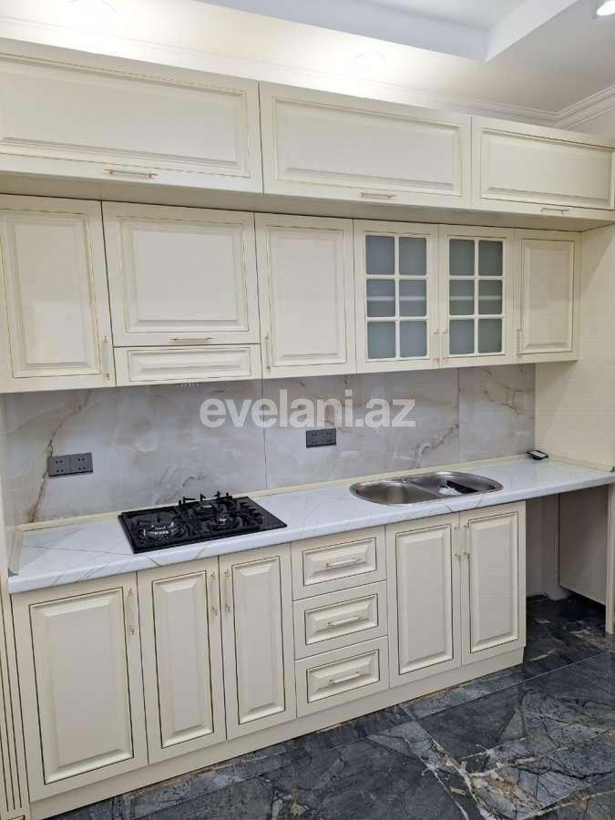 Satılır, yeni tikili, 2 otaqlı, 70 m², Binəqədi r, 8-ci mikrorayon q, Azadlıq prospekti m.