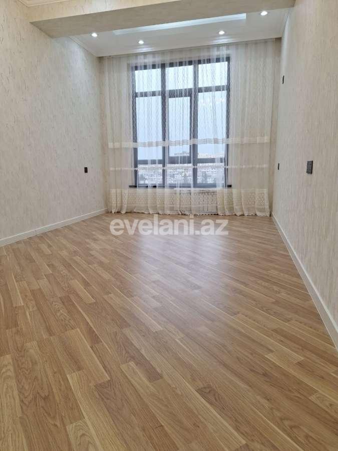 Satılır, yeni tikili, 2 otaqlı, 70 m², Binəqədi r, 8-ci mikrorayon q, Azadlıq prospekti m.