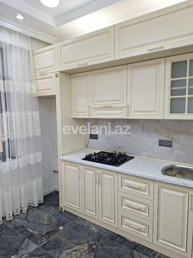 Satılır, yeni tikili, 2 otaqlı, 70 m², Binəqədi r, 8-ci mikrorayon q, Azadlıq prospekti m.