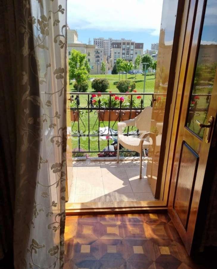Sale, old building, 5 room, 200 m², Baku, Nasimi r.