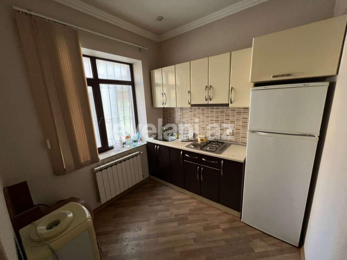 Kirayə verilir, ofis, 2 otaqlı, 100 m², Bakı, Yasamal r, Elmlər Akademiyası m.