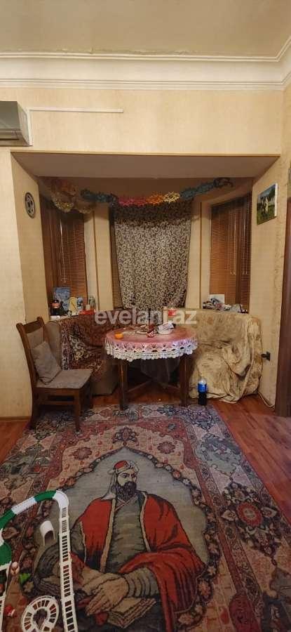 Satılır, köhnə tikili, 3 otaqlı, 80 m², Bakı, Nəsimi r.