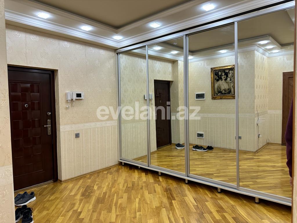 Satılır, yeni tikili, 4 otaqlı, 100.99 m², Bakı, Binəqədi r, 8-ci mikrorayon q, Azadlıq prospekti m.
