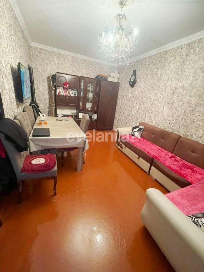 Satılır, köhnə tikili, 2 otaqlı, 40 m², Bakı, Binəqədi r, 7-ci mikrorayon q, Dərnəgül m.