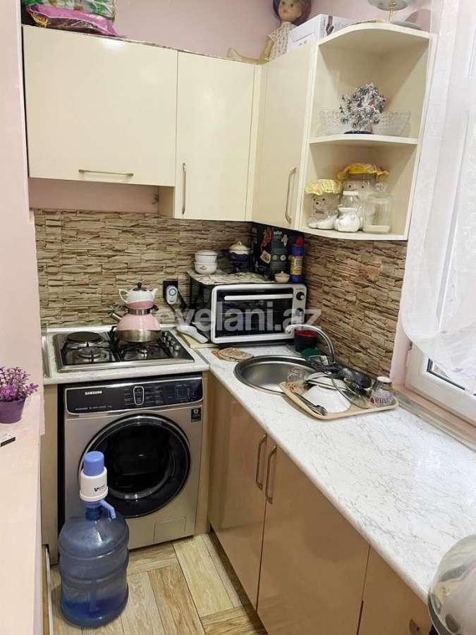 Satılır, köhnə tikili, 2 otaqlı, 40 m², Bakı, Binəqədi r, 7-ci mikrorayon q, Dərnəgül m.