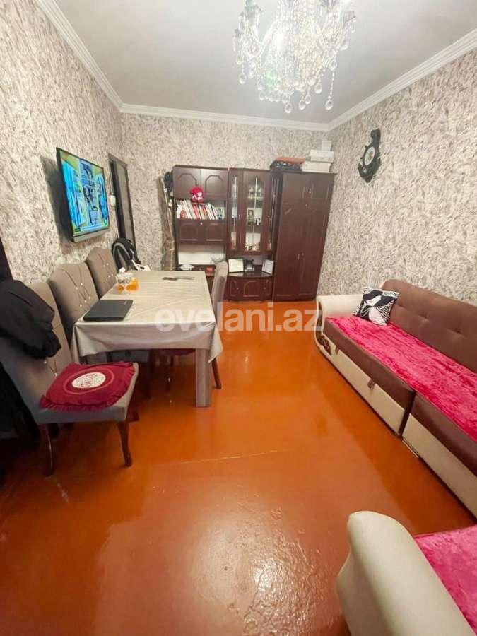 Satılır, köhnə tikili, 2 otaqlı, 40 m², Bakı, Binəqədi r, 7-ci mikrorayon q, Dərnəgül m.