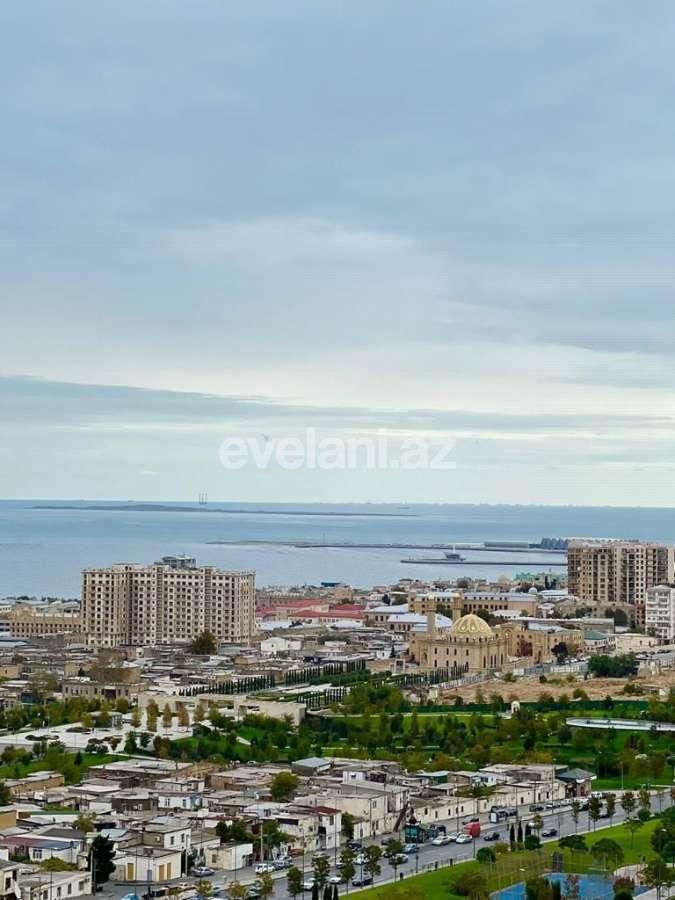 Satılır, köhnə tikili, 4 otaqlı, 200 m², Bakı, Yasamal r, Elmlər Akademiyası m.