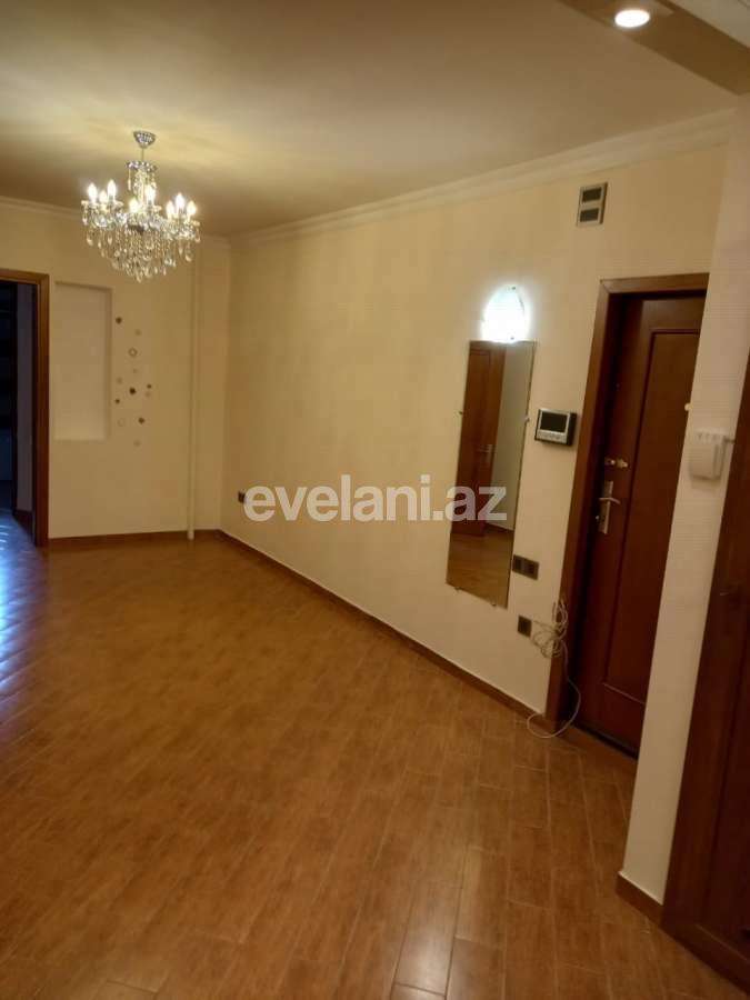 Satılır, köhnə tikili, 4 otaqlı, 130 m², Bakı, Nərimanov r, Gənclik m.