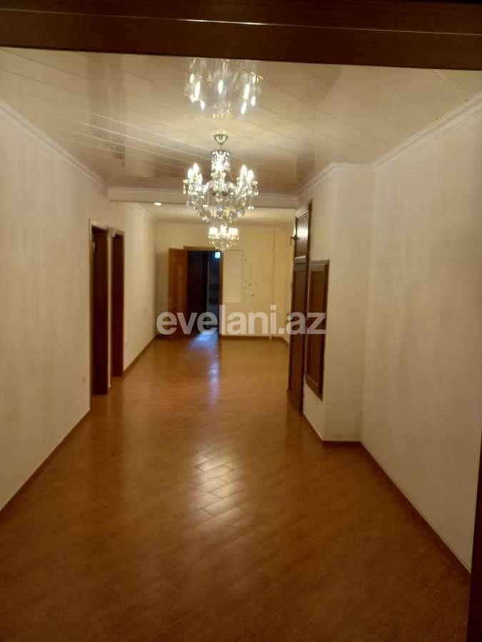 Satılır, köhnə tikili, 4 otaqlı, 130 m², Bakı, Nərimanov r, Gənclik m.