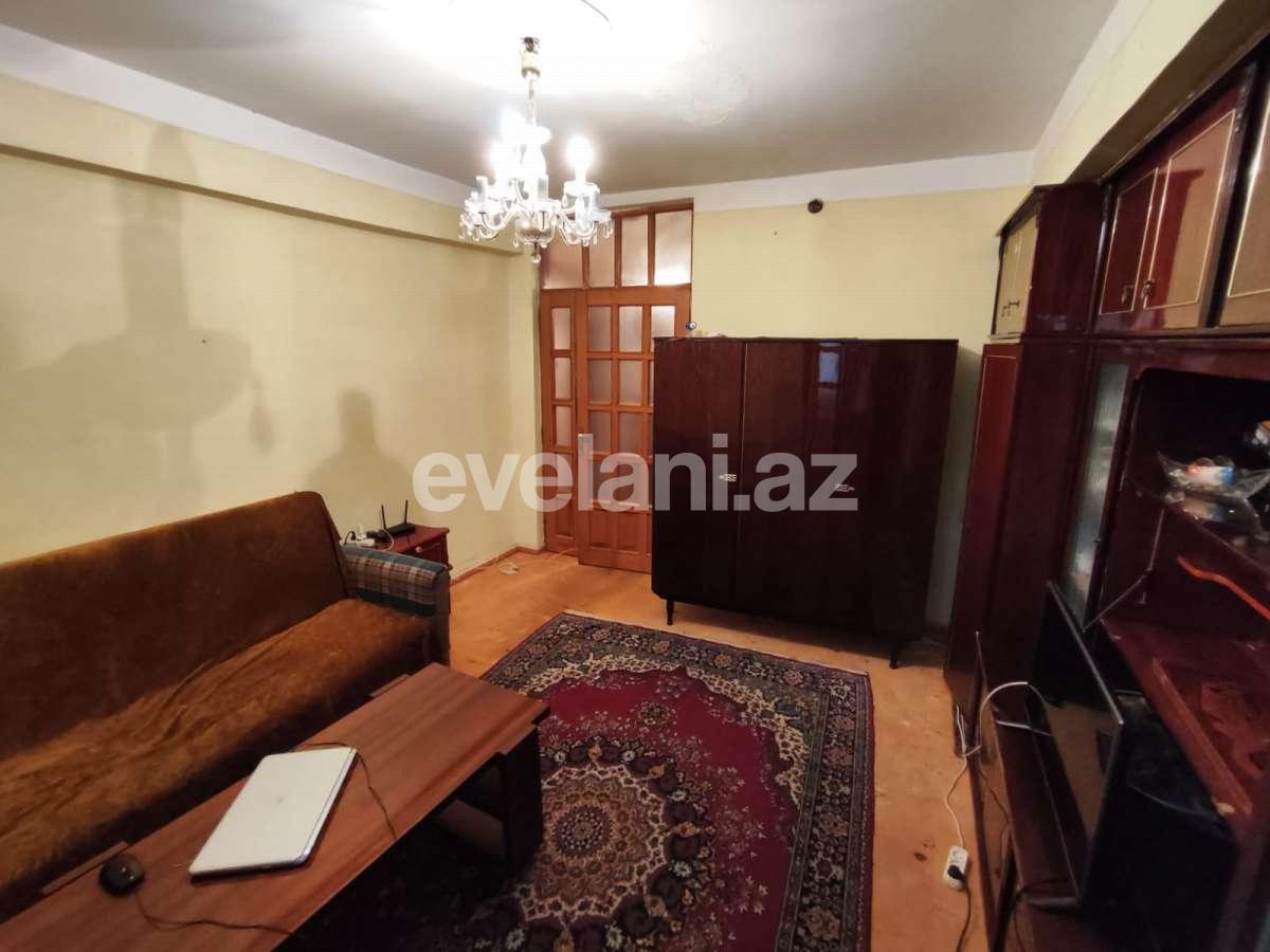 Satılır, köhnə tikili, 2 otaqlı, 60 m², Bakı, Yasamal r, Elmlər Akademiyası m.