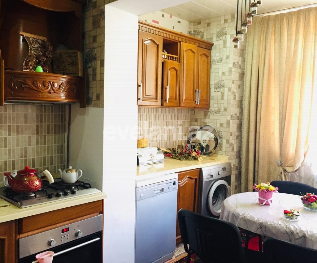Satılır, köhnə tikili, 3 otaqlı, 84 m², Bakı, Yasamal r, Yasamal q, Elmlər Akademiyası m.