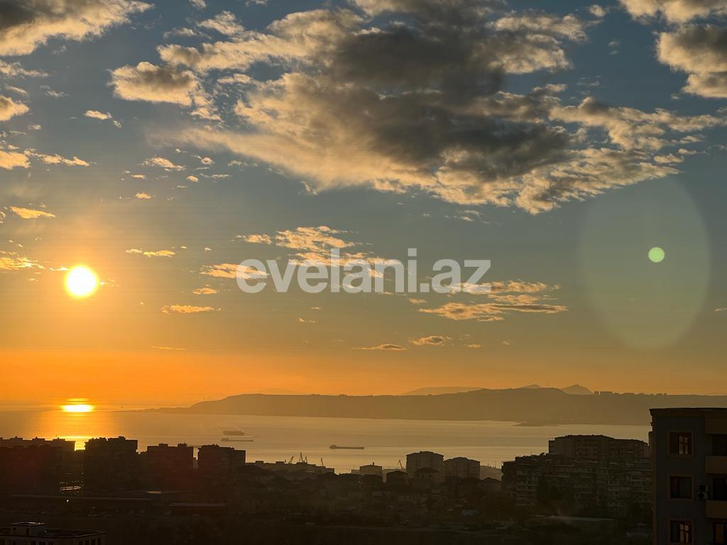 Satılır, yeni tikili, 2 otaqlı, 70 m², Bakı, Suraxanı r, Yeni Günəşli q.