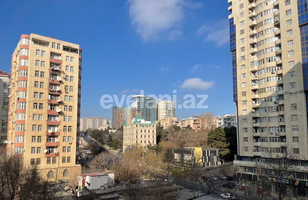 Rent, new building, 3 room, 185 m², Baku, Nasimi r, 28 may m.