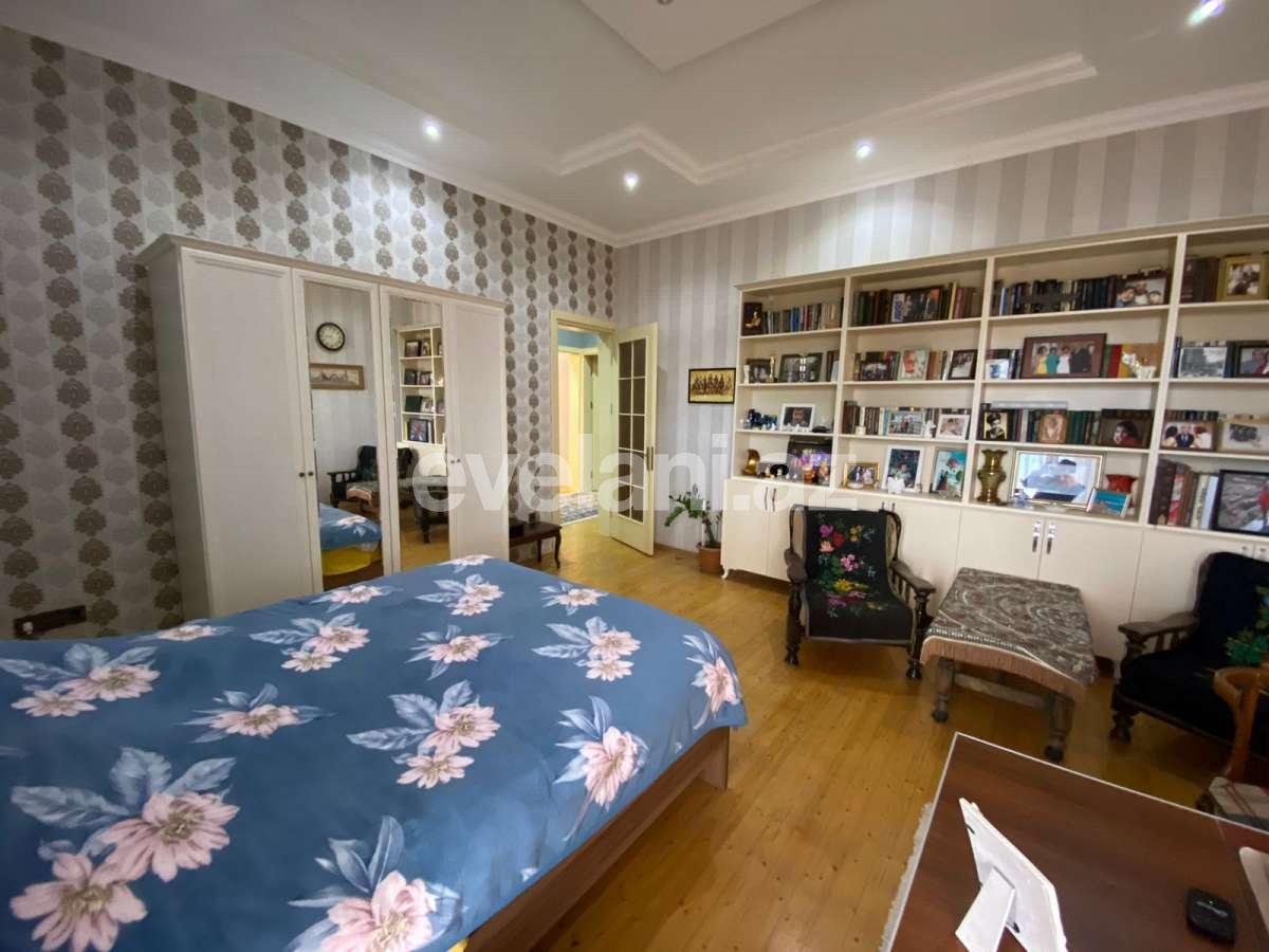 Satılır, həyət evi / bağ, 4 otaqlı, 285 m², Bakı, Xəzər r, Şüvəlan q.