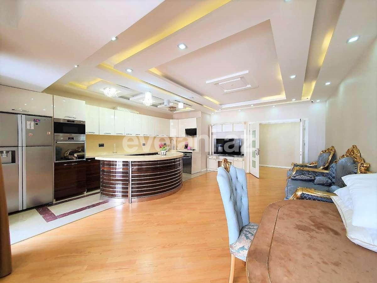 Satılır, yeni tikili, 3 otaqlı, 145 m², Bakı, Xətai r, Şah İsmayıl Xətai m.