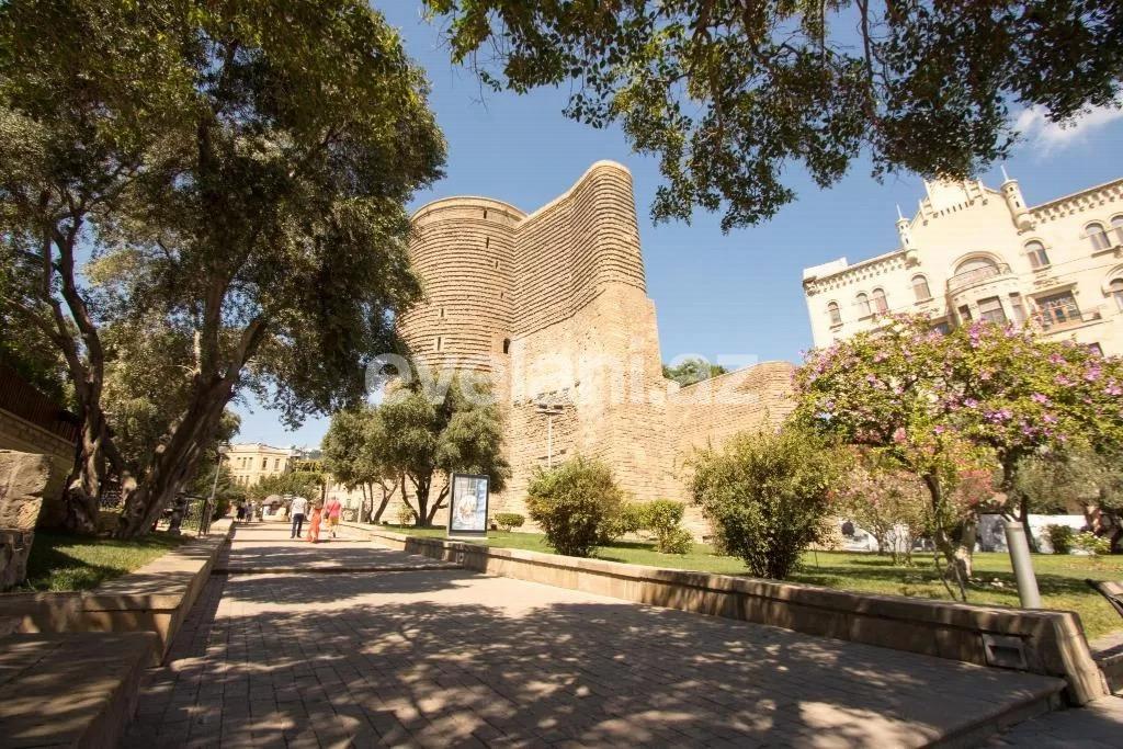 Satılır, obyekt, 700 m², Bakı, Səbail r, İçəri Şəhər m.