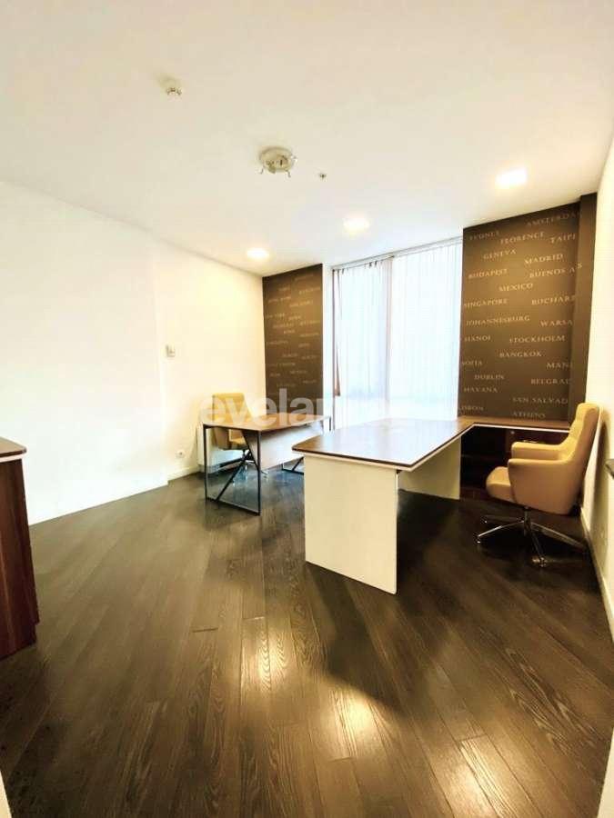 Rent, office, 4 room, 170 m², Baku, Nasimi r.