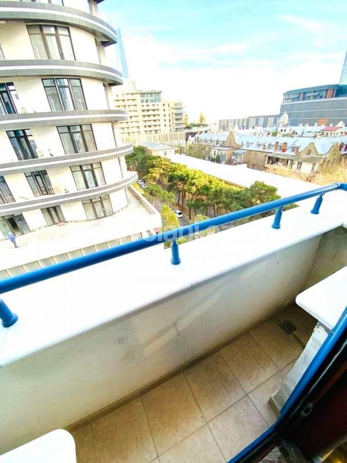 Rent, office, 4 room, 170 m², Baku, Nasimi r.