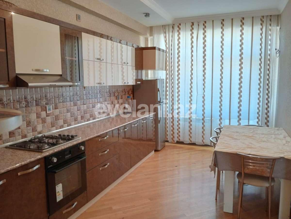 Kirayə verilir, yeni tikili, 3 otaqlı, 130 m², Bakı, Binəqədi r, 9-cu mikrorayon q, Memar Əcəmi m.