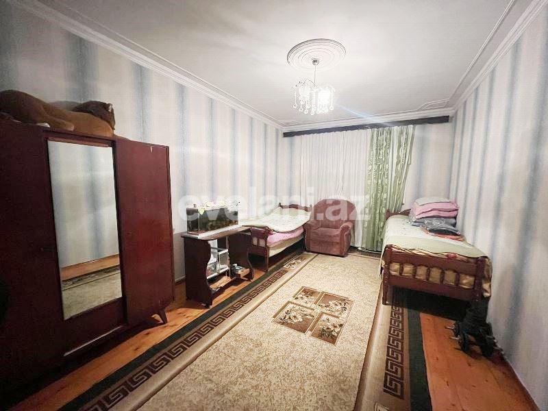 Satılır, köhnə tikili, 3 otaqlı, 90 m², Bakı, Xətai r, Əhmədli q, Əhmədli m.