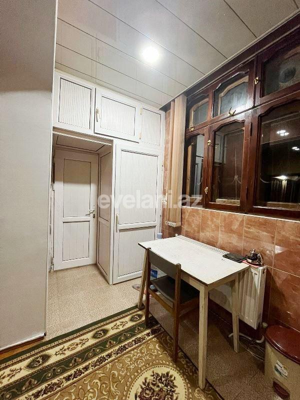 Satılır, köhnə tikili, 3 otaqlı, 90 m², Bakı, Xətai r, Əhmədli q, Əhmədli m.