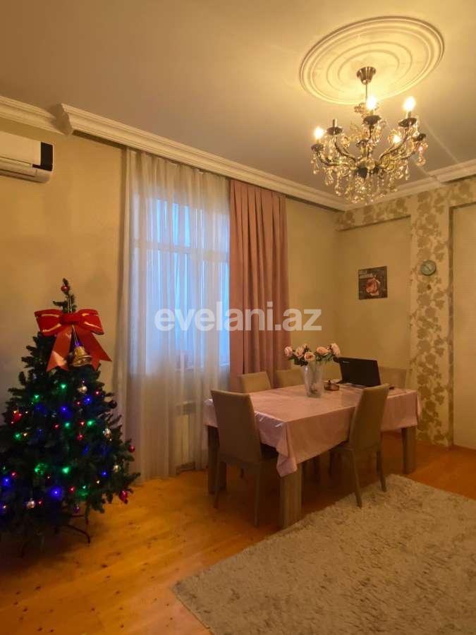 Satılır, yeni tikili, 2 otaqlı, 70 m², Bakı, Binəqədi r, 7-ci mikrorayon q, Azadlıq prospekti m.