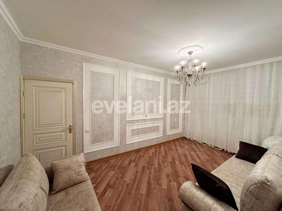 Satılır, köhnə tikili, 3 otaqlı, 90 m², Bakı, Binəqədi r, 9-cu mikrorayon q.