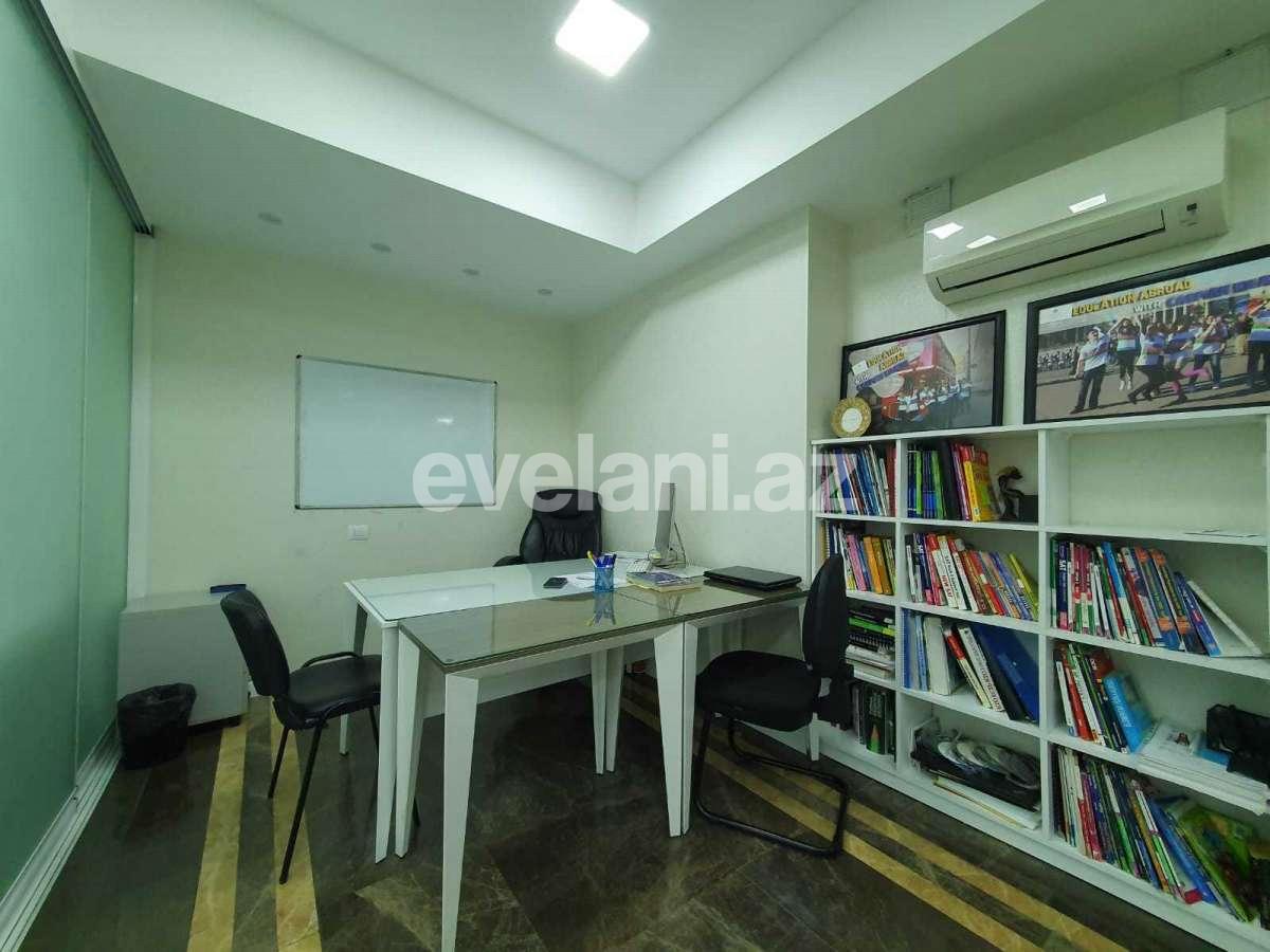 Kirayə verilir, ofis, 2 otaqlı, 92 m², Bakı, Xətai r.