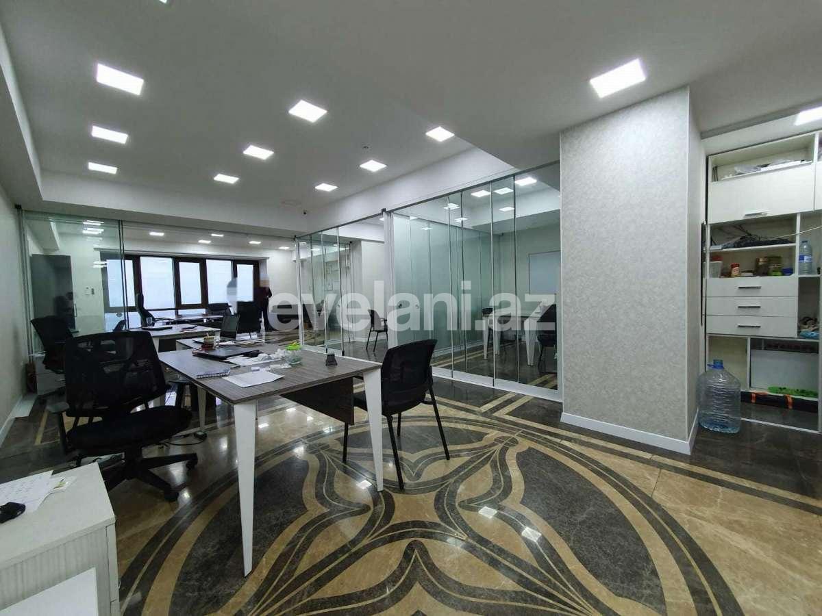 Kirayə verilir, ofis, 2 otaqlı, 92 m², Bakı, Xətai r.