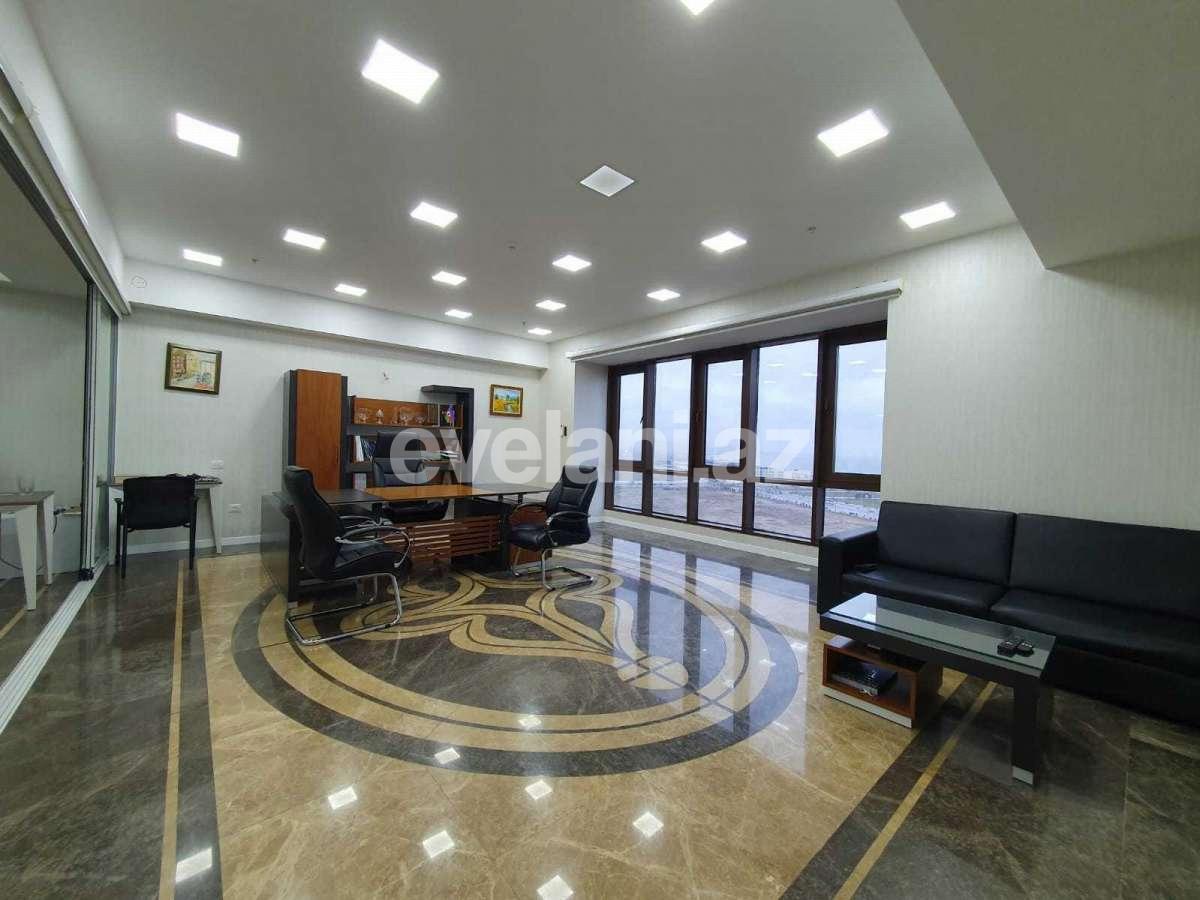 Kirayə verilir, ofis, 2 otaqlı, 92 m², Bakı, Xətai r.