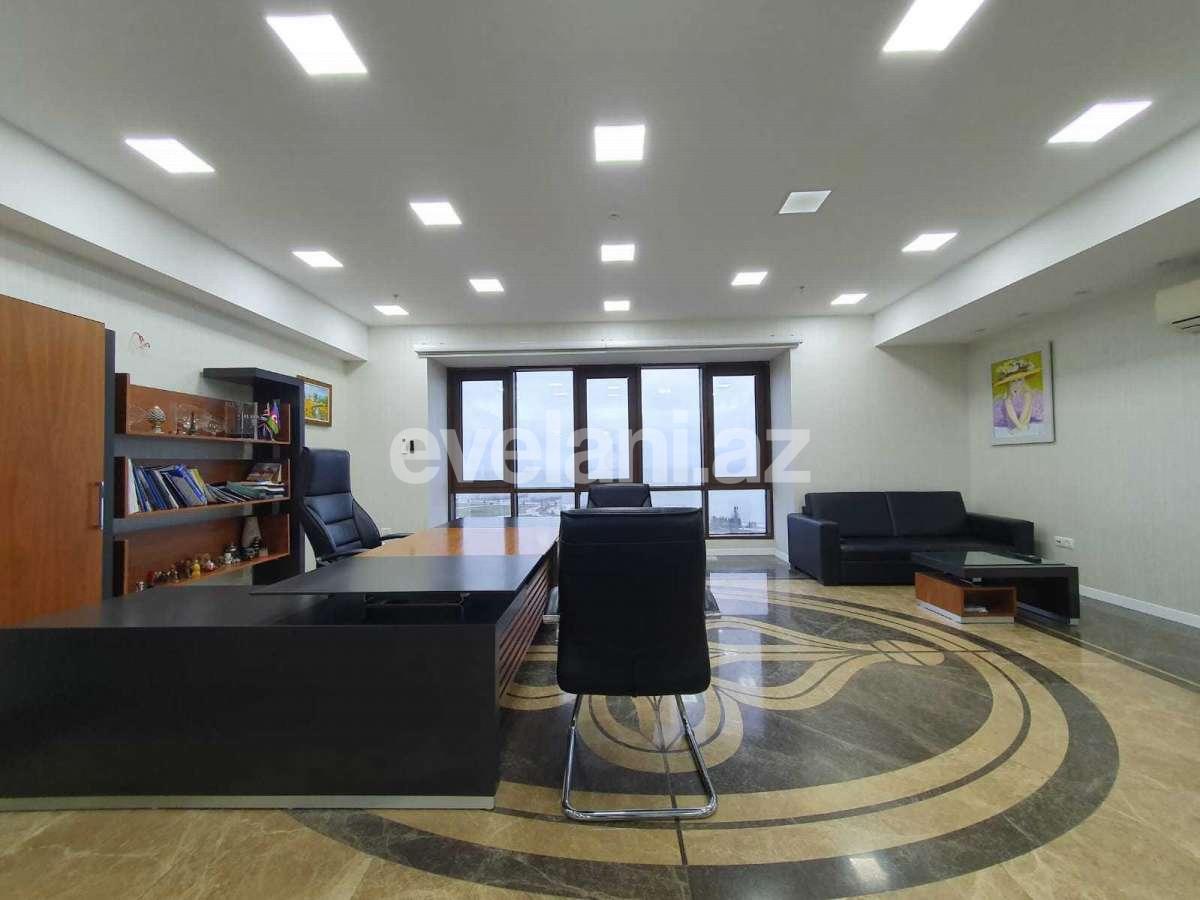 Kirayə verilir, ofis, 2 otaqlı, 92 m², Bakı, Xətai r.