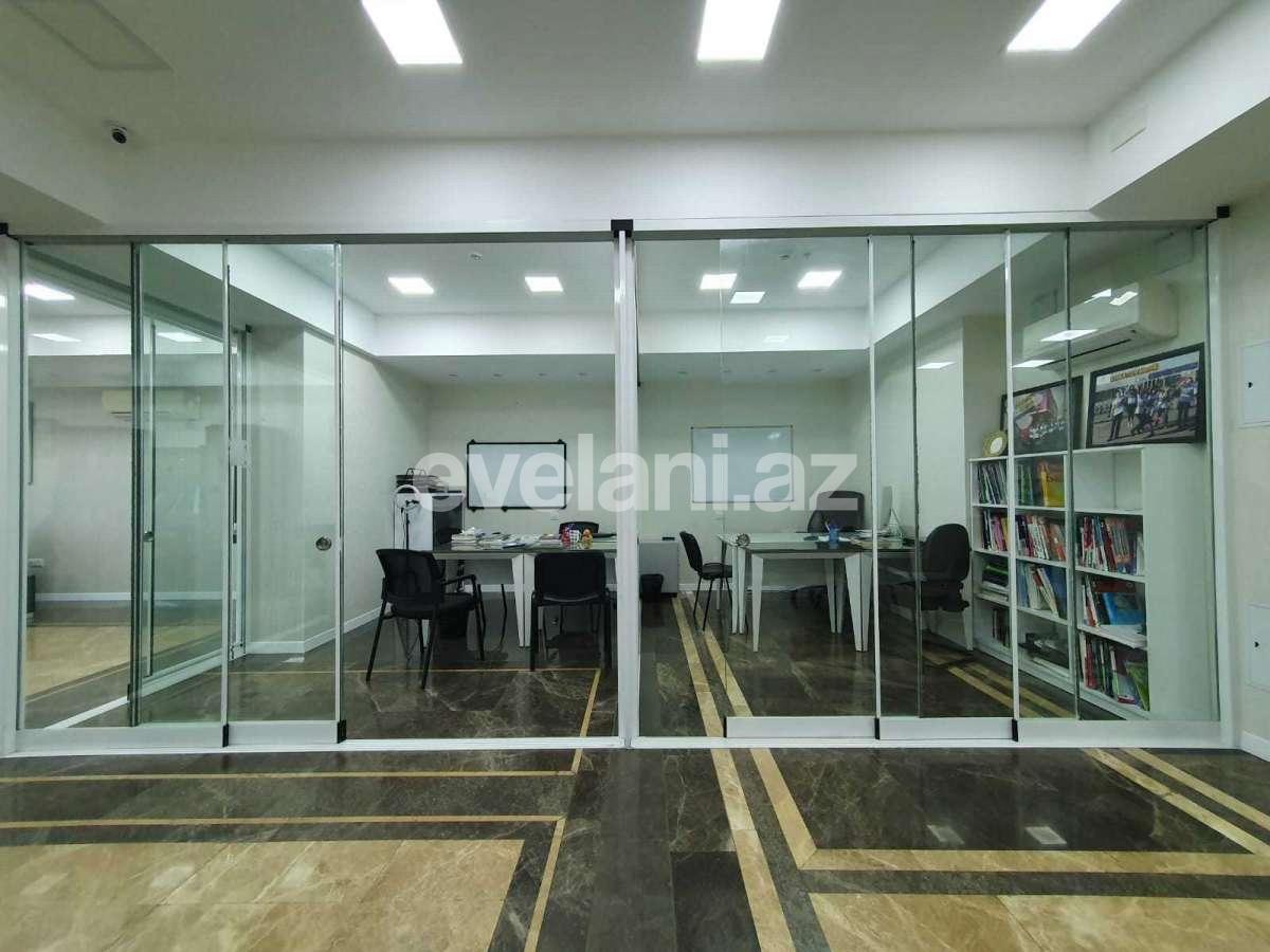 Kirayə verilir, ofis, 2 otaqlı, 92 m², Bakı, Xətai r.