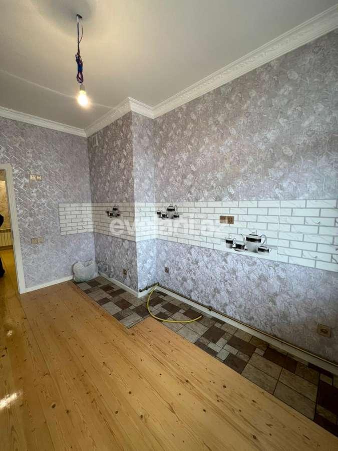 Satılır, yeni tikili, 4 otaqlı, 136 m², Bakı, Yasamal r, İnşaatçılar m.