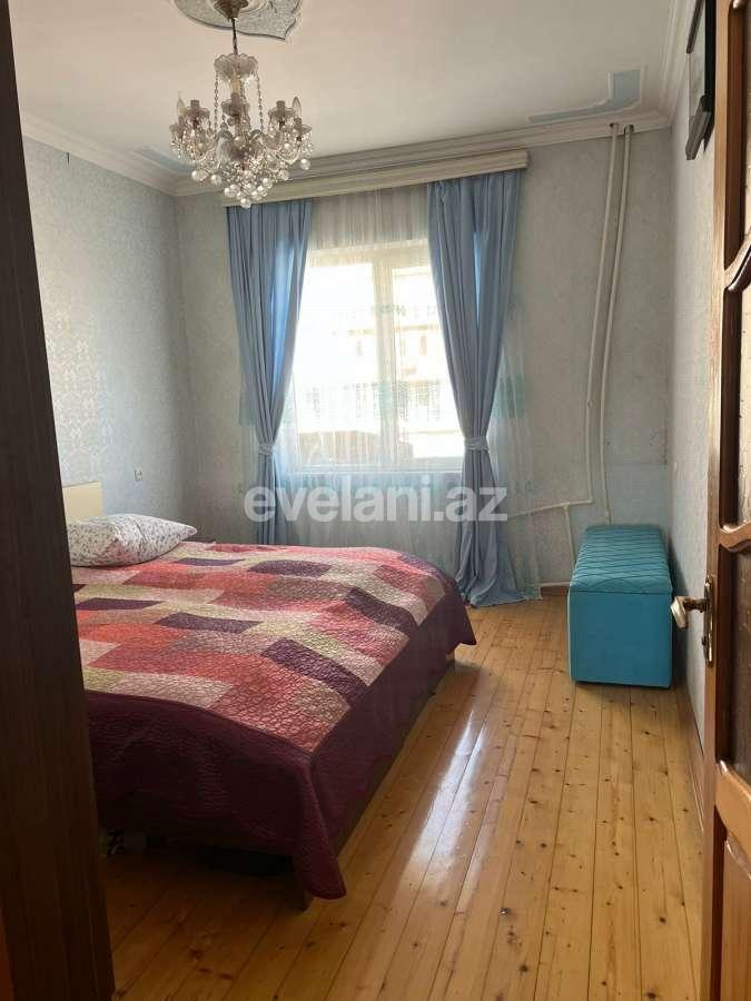 Satılır, köhnə tikili, 4 otaqlı, 100 m², Bakı, Yasamal r, Yeni Yasamal q, İnşaatçılar m.