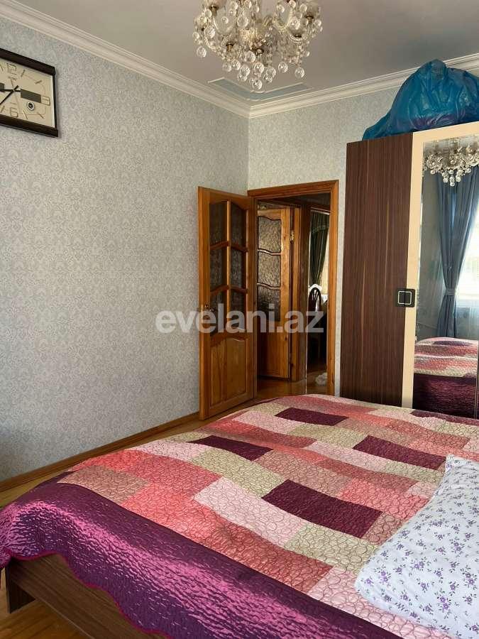 Satılır, köhnə tikili, 4 otaqlı, 100 m², Bakı, Yasamal r, Yeni Yasamal q, İnşaatçılar m.