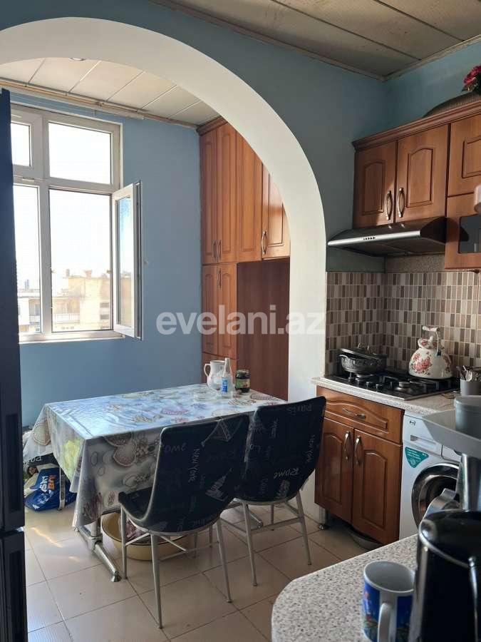 Satılır, köhnə tikili, 4 otaqlı, 100 m², Bakı, Yasamal r, Yeni Yasamal q, İnşaatçılar m.